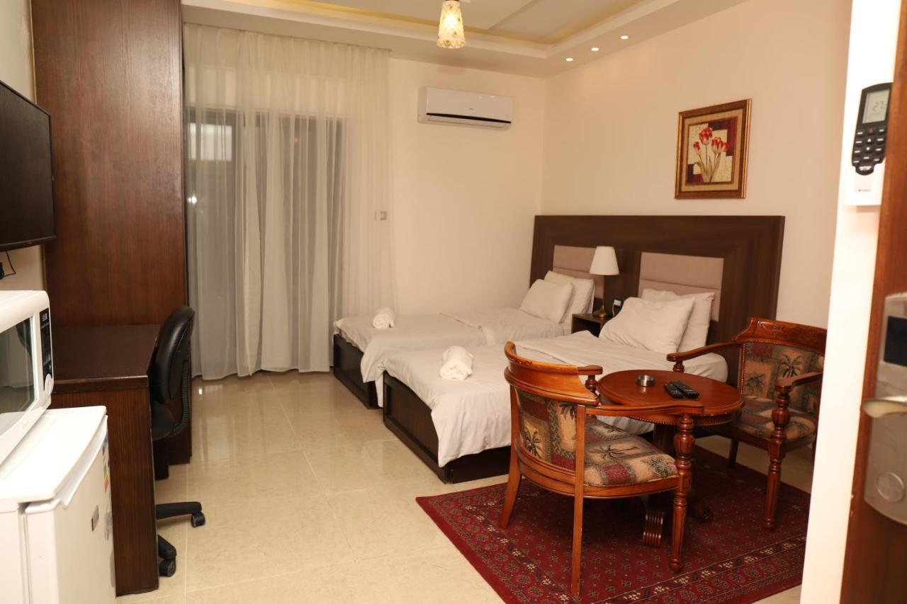 Alqimah Hotel Apartments Amman Exterior foto