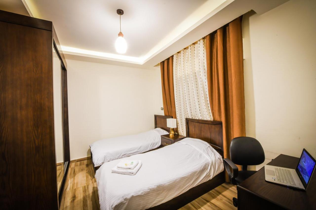 Alqimah Hotel Apartments Amman Exterior foto
